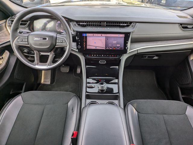 2026 Jeep Grand Cherokee Altitude