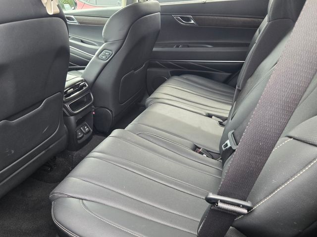 2024 Genesis GV80 - $32,447