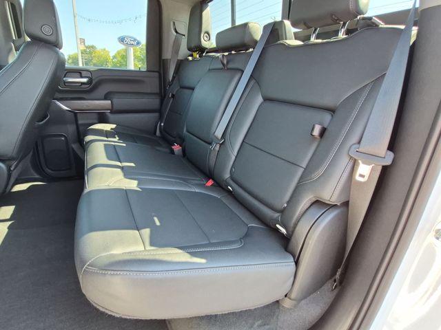 Used 2023 White GMC SLT image 29