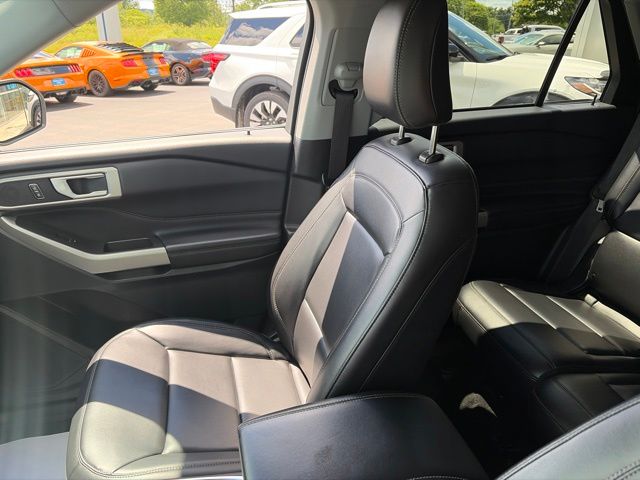 2023 Ford Explorer XLT Silver at Phil Fitts Ford