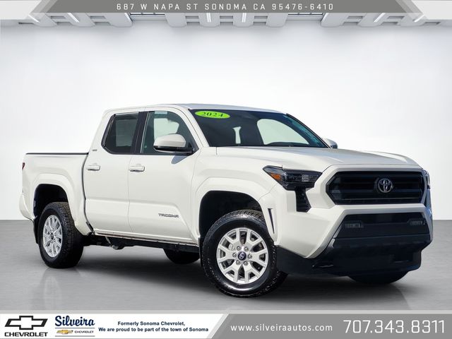  2024 Toyota Tacoma SR5 Double Cab 4WD   