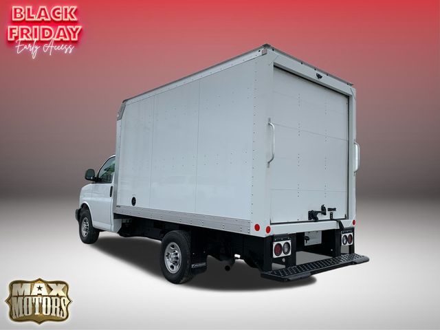 2022 Chevrolet Express 3500 Work Van 7