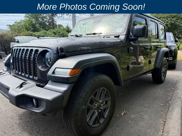 2024 Jeep Wrangler Gris (Granite Crystal Metallic Clearcoat) SUV/Crossover Todo terreno 8 velocidades Automática