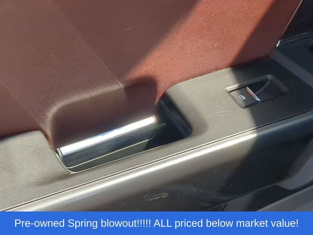Used 2022 Agate Black Metallic Ford Lariat image 35