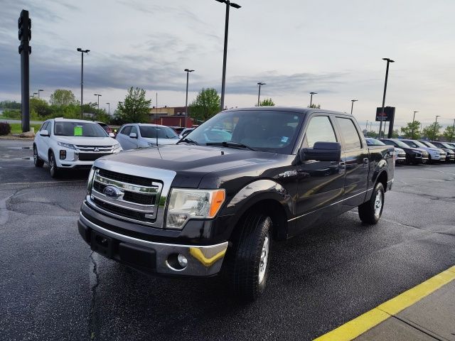 Used 2014 Black Ford XLT image 3