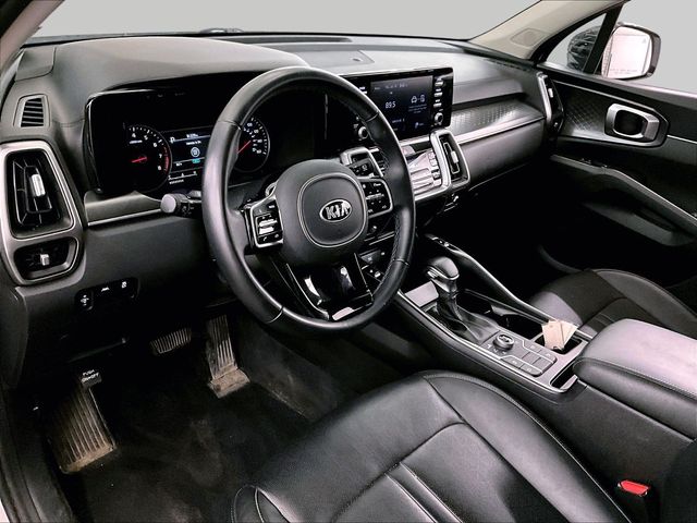 2021 Kia Sorento S - 11