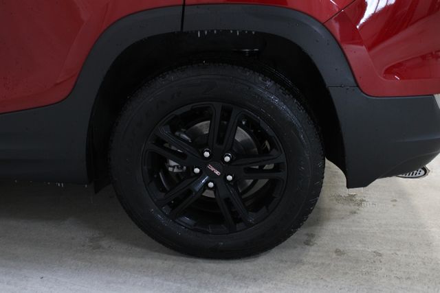 Used 2023 Red GMC AT4 image 30