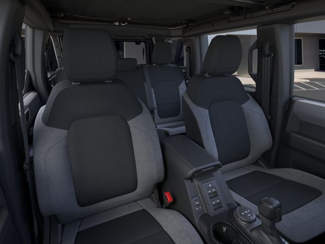 2025 Ford Bronco Big Bend:L168180