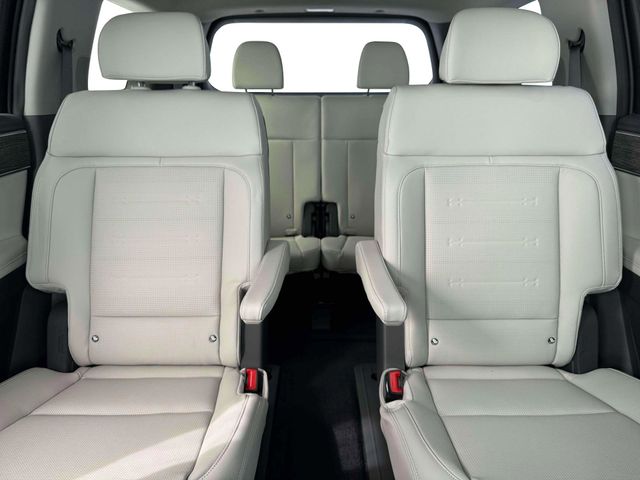 New 2026 Black Hyundai Limited image 16