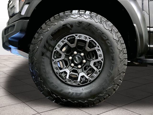 2025 Ford F-150 Raptor Black at Bob Ruth Ford