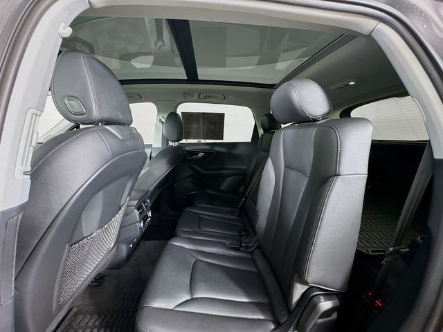 2019 Gray Metallic Audi Q7 55 Premium Plus quattro AWD SUV