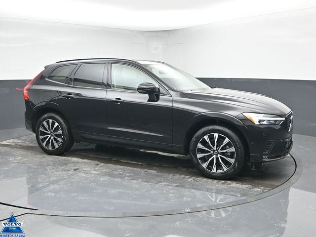 2024 Volvo XC60 B5 Plus Dark Theme AWD