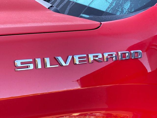 2019 Chevrolet Silverado 1500 RST 32