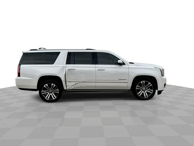 2018 GMC Yukon XL Denali photo