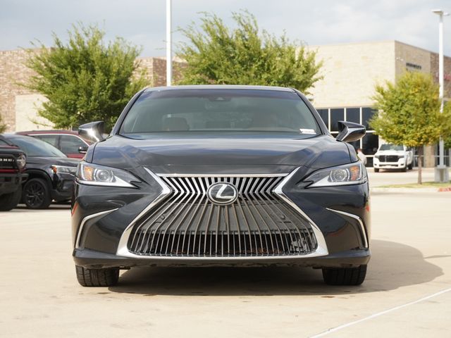 Used 2021 Lexus ES Sedan