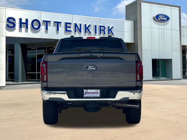 Used 2025 Gray Ford Lariat image 8