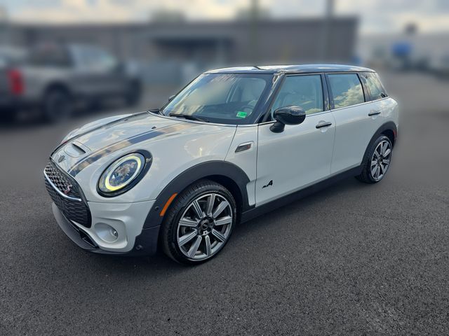 White Silver 2023 MINI Cooper Clubman Wagon 8-Speed Automatic