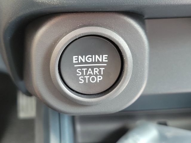 New 2025 White Ford XLT image 20