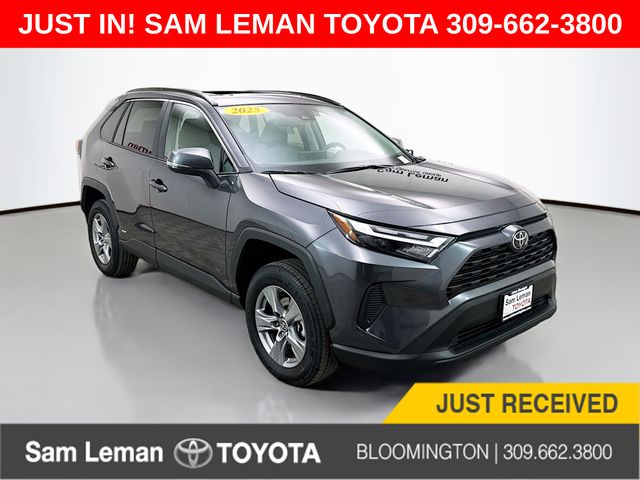 2025 Toyota RAV4 Hybrid XLE AWD