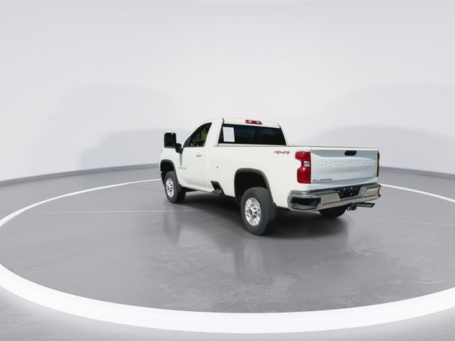 Used 2022 White Chevrolet LT image 8