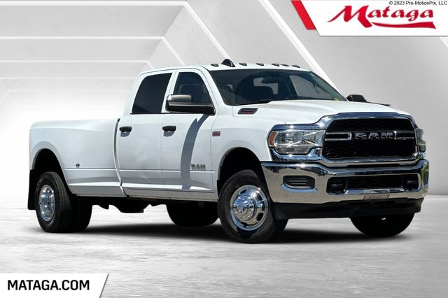 Bright White Clearcoat 2020 RAM 3500 Pickup Truck Four-Wheel Drive 8-Speed Automatic