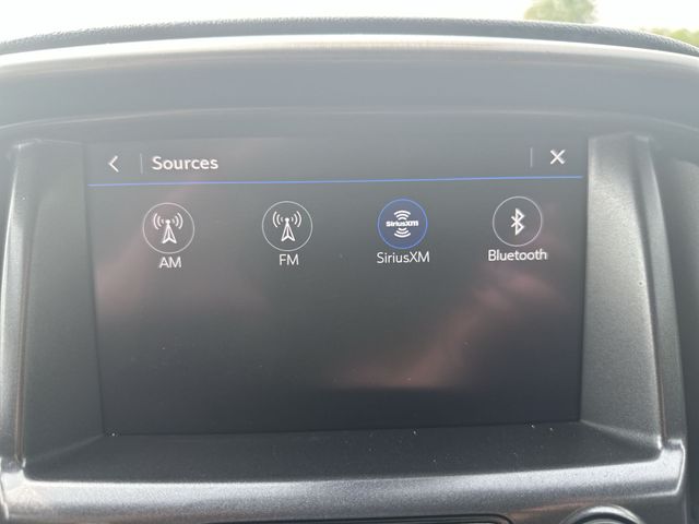 Used 2022 Beige GMC AT4 w/Leather image 15
