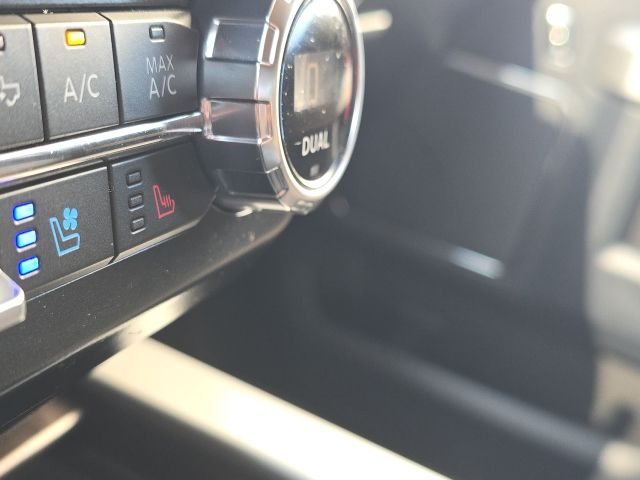 2022 Ford F-250SD Lariat:B02329