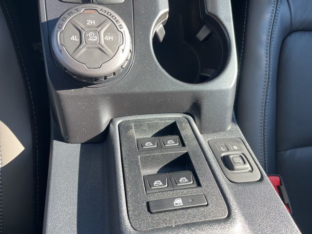 2026 Ford Bronco Outer Banks:168549