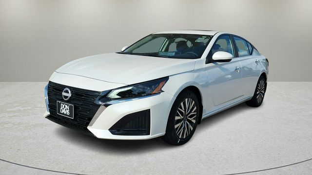 2025 Nissan Altima