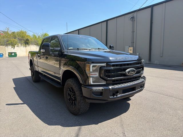 2022 Ford F-350 Super Duty Lariat Crew Cab 4WD