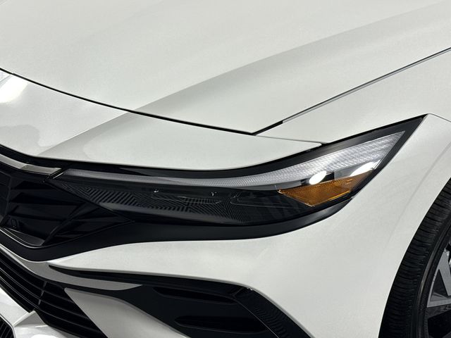 New 2025 Hyundai Elantra For Sale in Indianapolis, IN