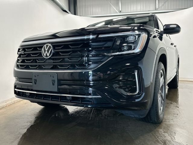 2024 Volkswagen Atlas Cross Sport 2.0T SEL R-Line Black at Rafferty Subaru