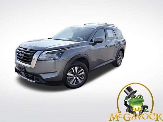 2024 Nissan Pathfinder SL Gray at McGavock Nissan of Amarillo