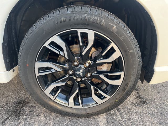 Used 2018 Mitsubishi Outlander PHEV SEL 4D Sport Utility