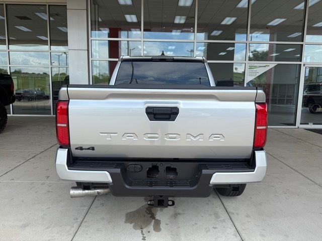 2025 Toyota Tacoma TRD Sport Double Cab photo 4