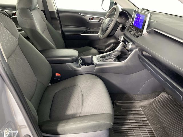 2025 Toyota RAV4 XLE Silver Sky Metallic - Grieco Acura - Image 11