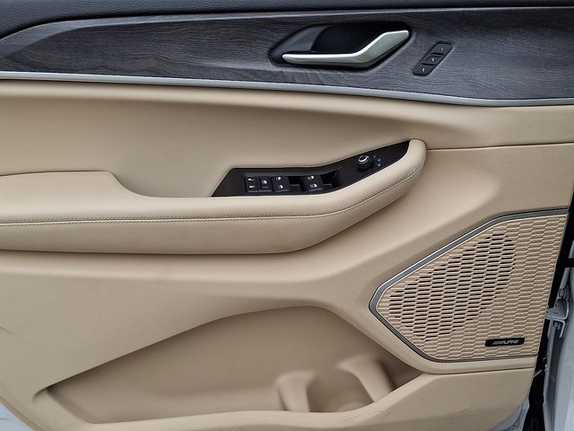 used 2021 Jeep Grand Cherokee L car, priced at $26,945