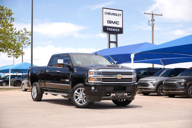 Black 2017 Chevrolet Silverado 2500HD High Country Crew Cab 4WD Pickup Truck Four-Wheel Drive 6-Speed Automatic