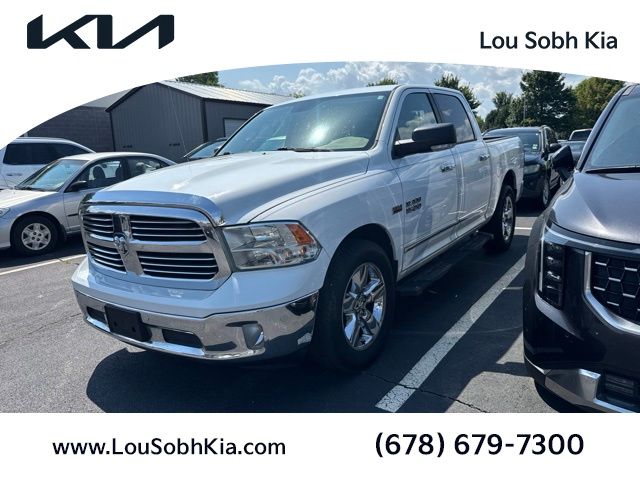 Bright White Clearcoat 2016 RAM 1500 Pickup Truck 4X2 8-Speed Automatic