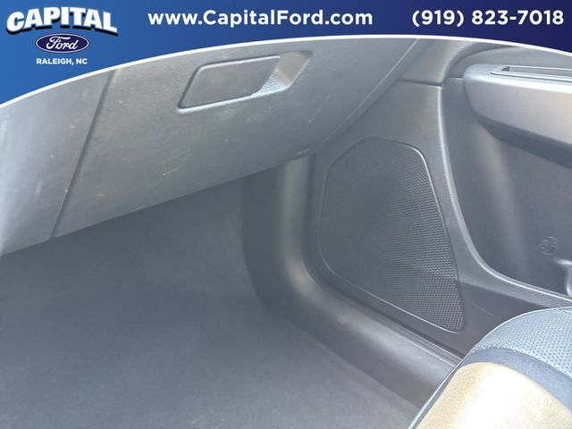 Used 2022 Black Jeep Limited image 28