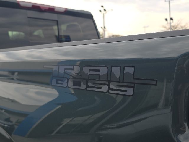 New 2026 Gray Chevrolet LT image 33