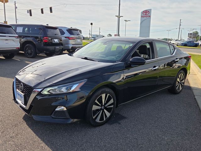 Used 2022 Nissan Altima Sedan
