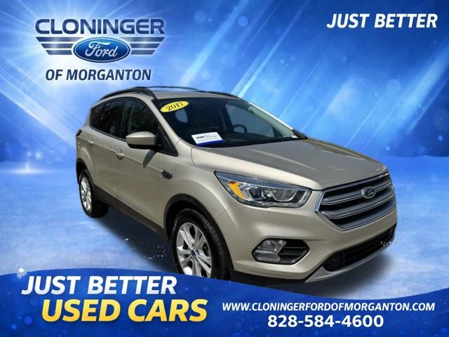 White Gold 2017 Ford Escape SE FWD SUV / Crossover Front-Wheel Drive 6-Speed Automatic