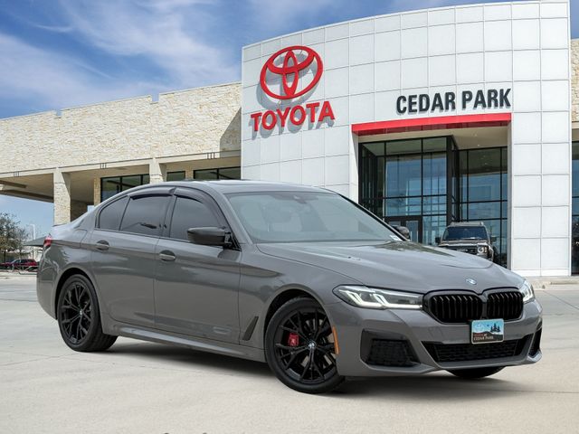 Amber 2022 BMW 5 Series 530i RWD Sedan Rear-Wheel Drive 8-Speed Automatic