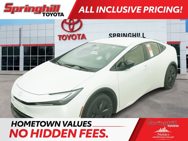 2026 Toyota Prius LE FWD's photo