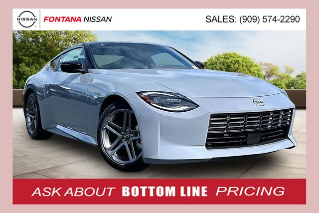 Boulder Gray/Super Black 2026 Nissan Z Coupe Rear-Wheel Drive 6-Speed Manual