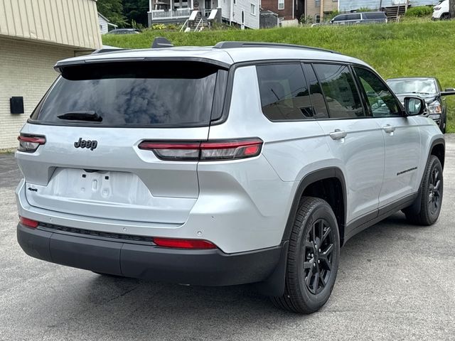 New 2025 Silver Jeep Altitude X image 6