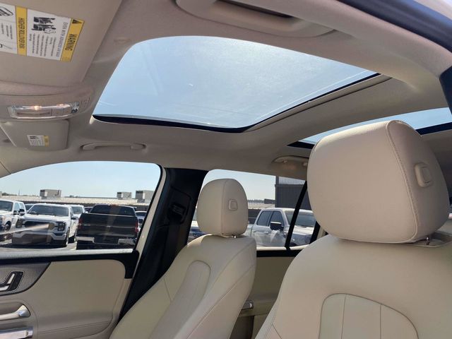 2021 Polar White Mercedes-Benz GLB GLB 250 FWD SUV