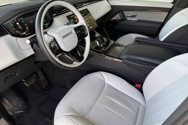 Used 2025 Land rover Range Rover Sport Plug-in Hybrid SUV