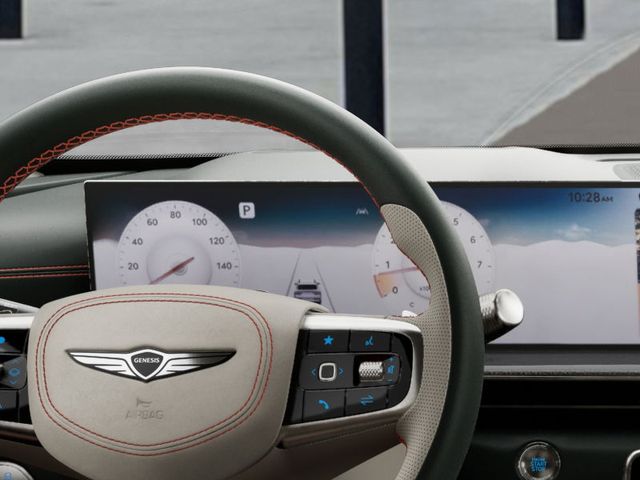 Thumbnail: 2025 Genesis GV80 - 13